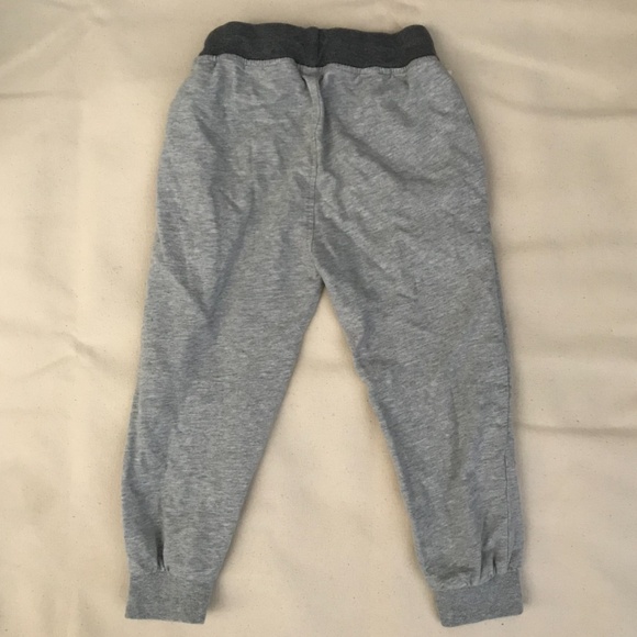 Bundle: 2 Kids grey long jogger pants size 4T (110) - Picture 9 of 9